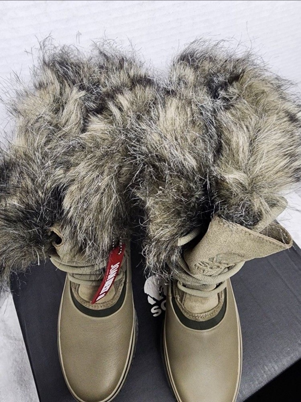 Sorel - Picture 5 of 8